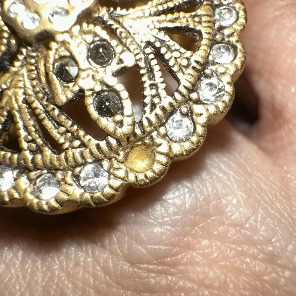 Filigree Shield Gold Tone CZ & Marcasite Rhinestone Cocktail Ring Sz 6 Statement